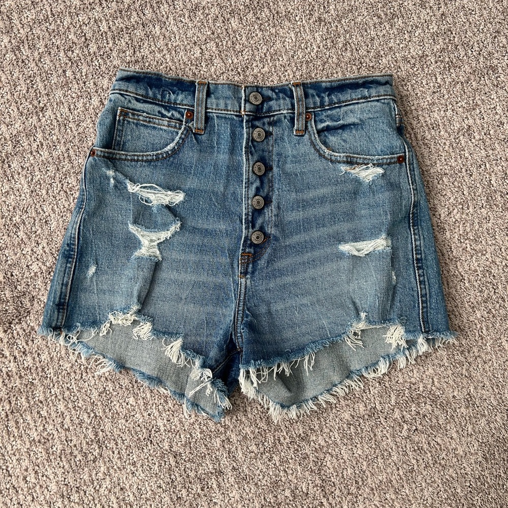 Abercrombie & Fitch Distressed Ultra High-Rise Mom Shorts - Light Blue